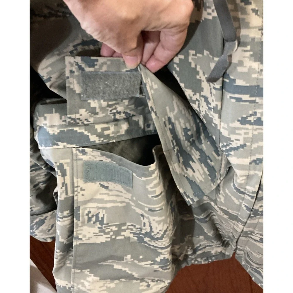 USAF All Purpose Environmental Camouflage Gore-Tex parka Sz M Short Green Nylon
